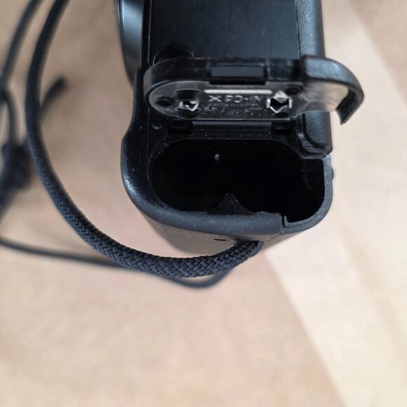 Canon Snappy LX 35mm Camera Point and Shoot Camera Tested - Picture 6 of 6